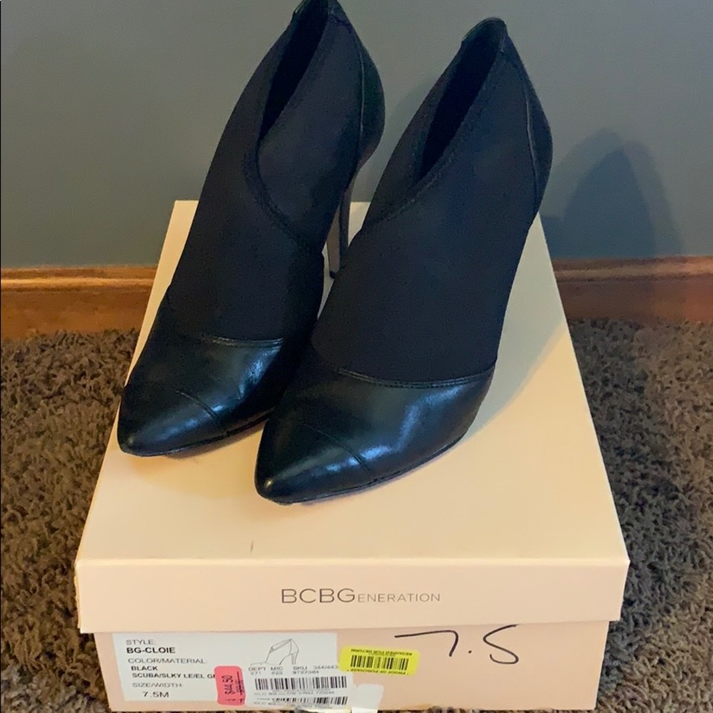 Black BCBG booties